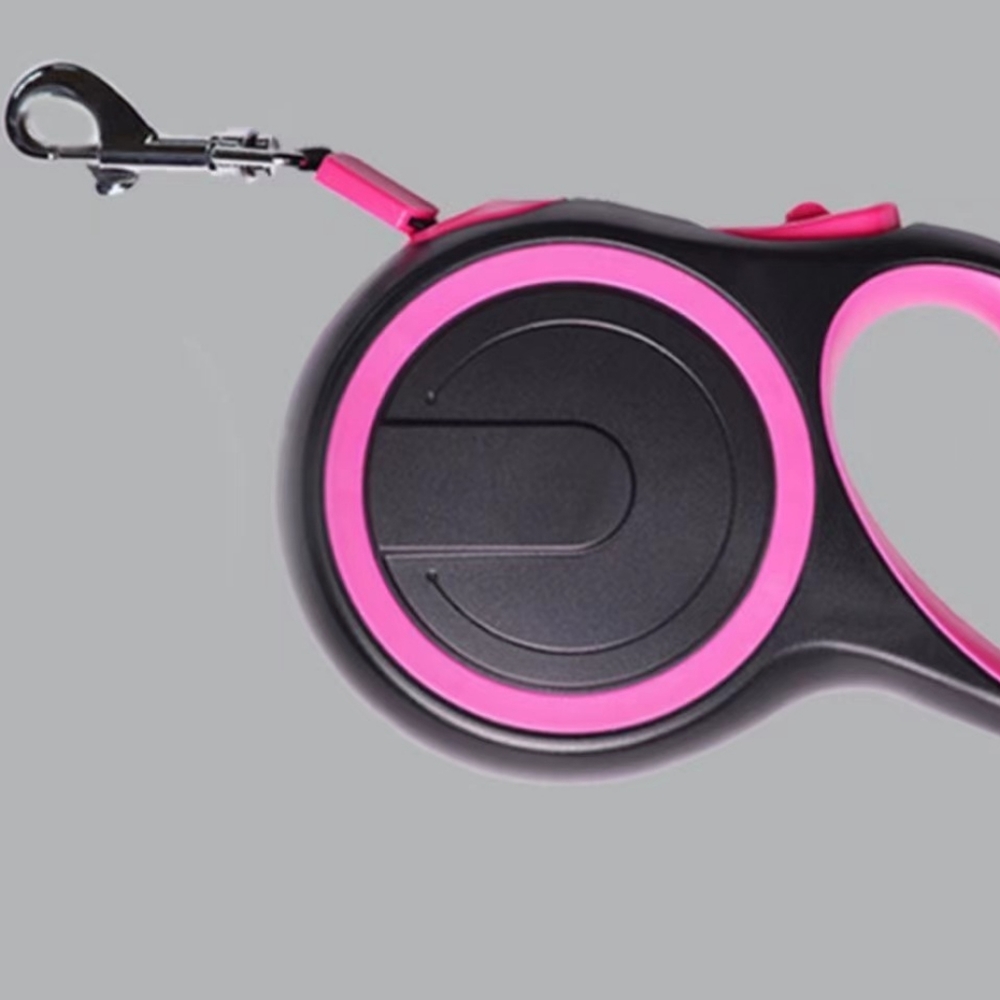 Retractable dog leash